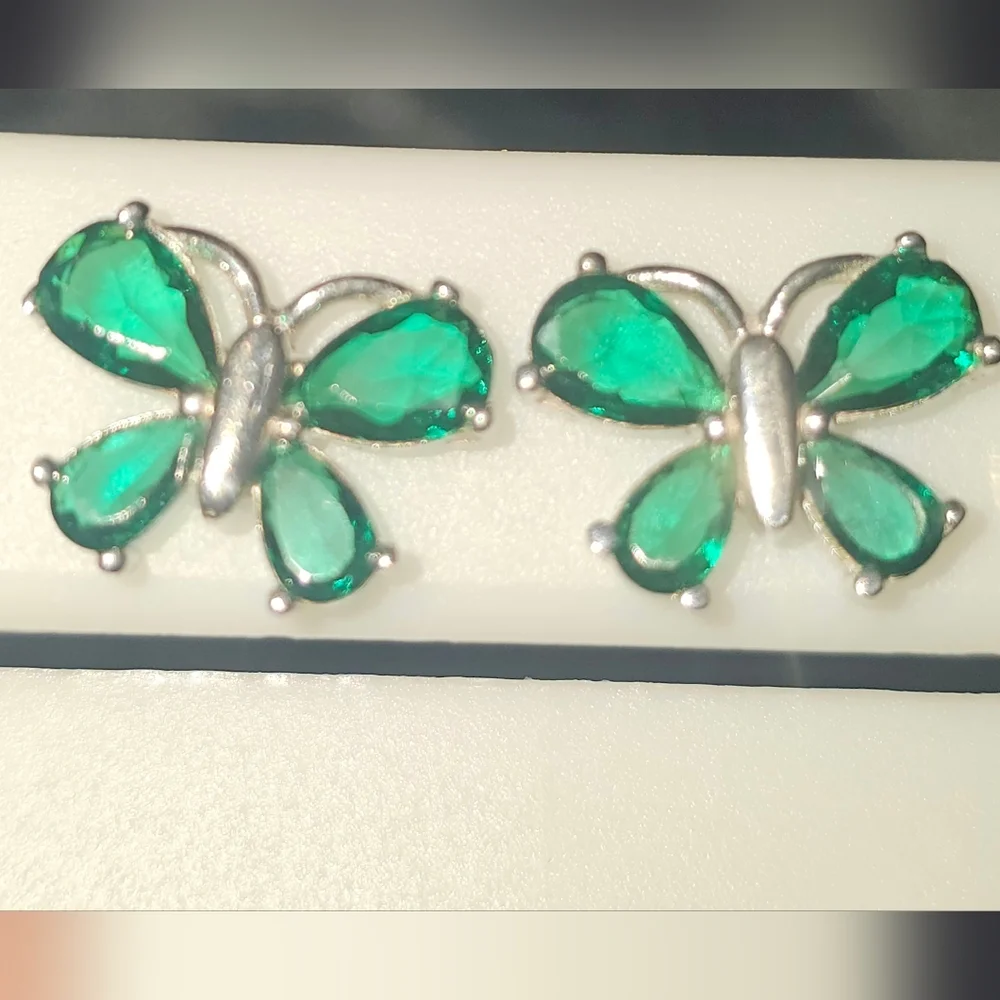 925 Sterling Silver- Green Gem Stone Butterfly/ Dragonfly Post Back Earring‎ NEW